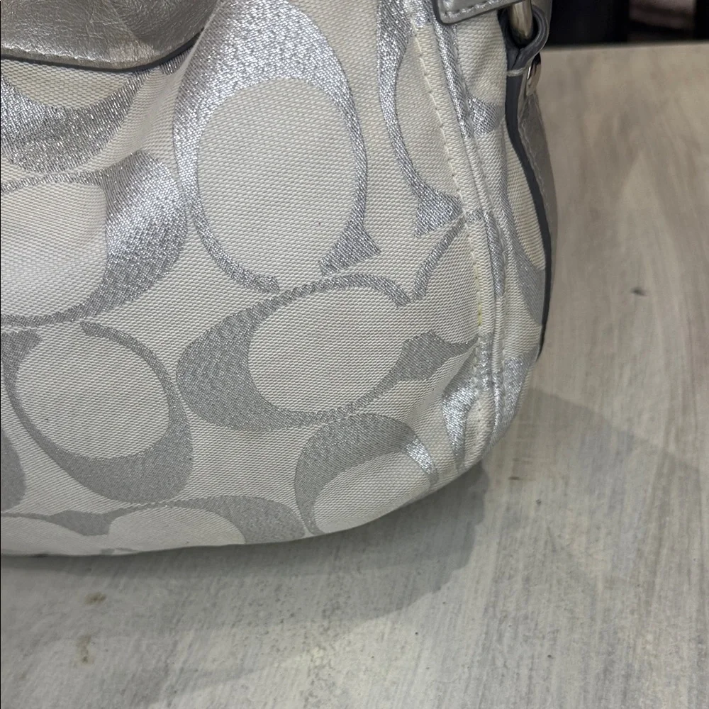 Coach Metallic Silver and Cream Shoulder Hobo Bag - Picture 7 of 16